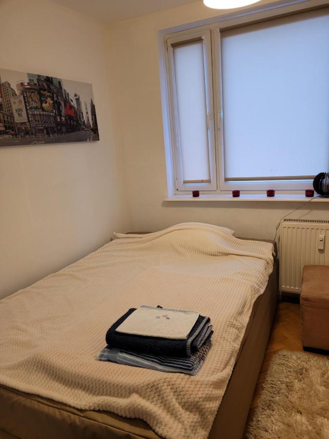 Filmowy Zoliborz Apartment Warsaw Ngoại thất bức ảnh